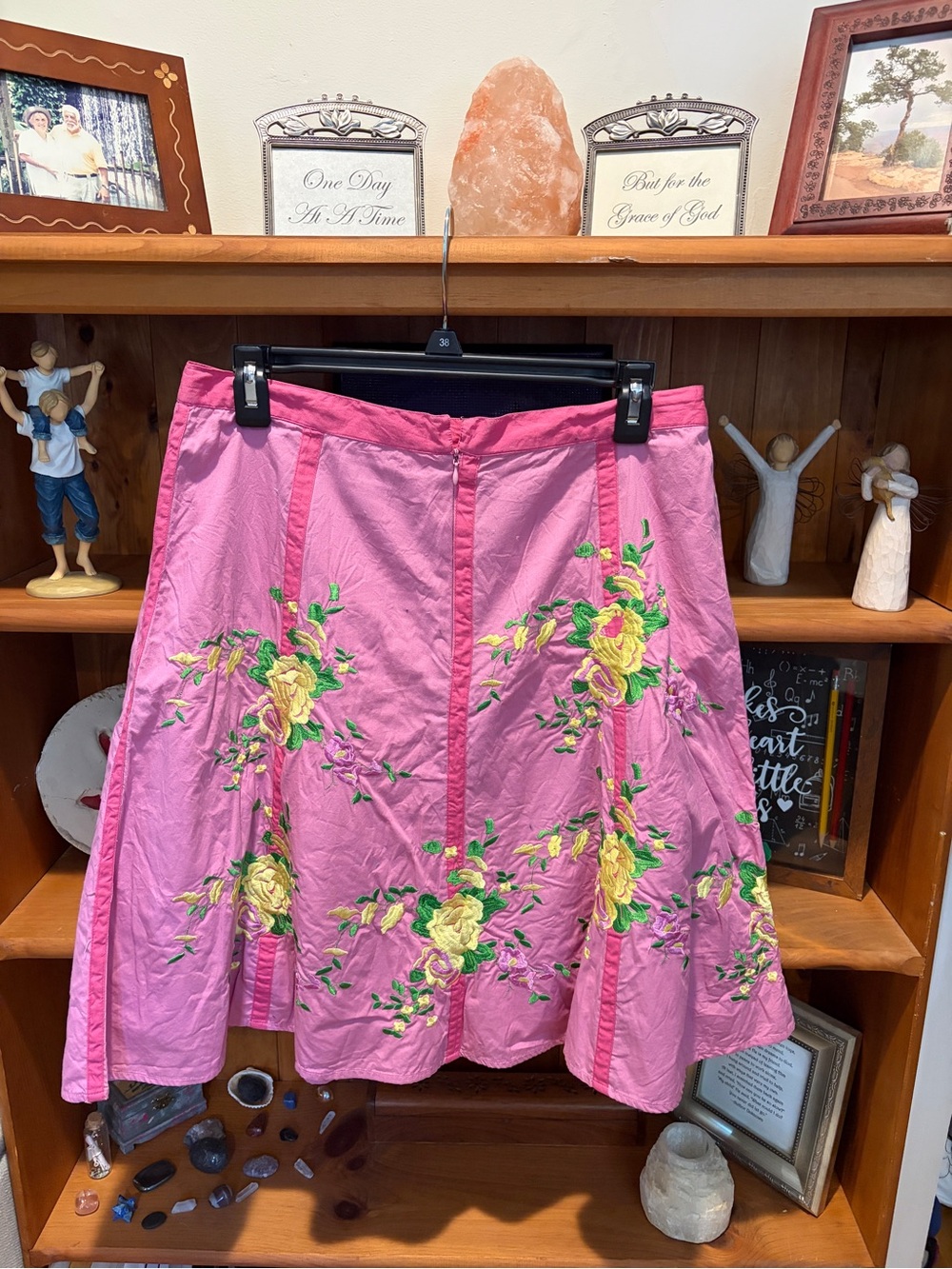 Pink Floral Embroidered Circle Skirt - Picture 2 of 3